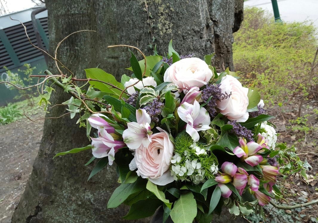 Begräbnis Sarggesteck/Bukett - Funeral coffin/bouquet dekoration #4